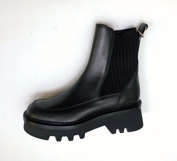 Chloé Owena Black Ankle Platform Boots with Elastic Sides