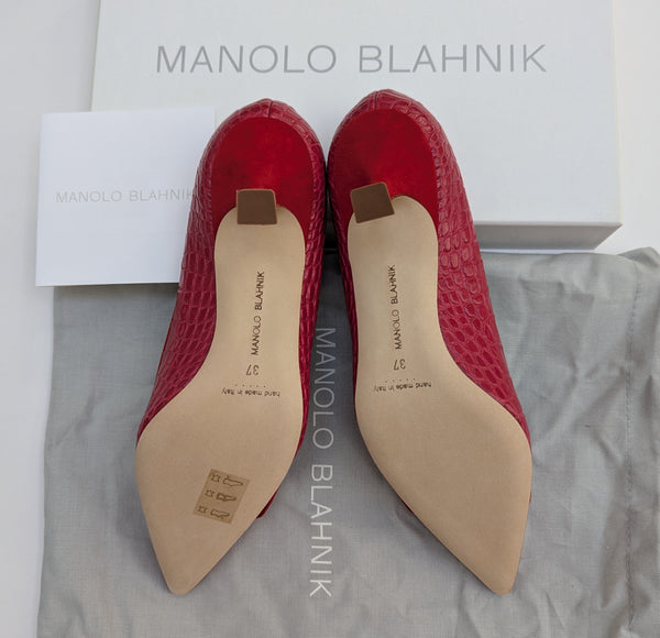 Manolo Blahnik Maysale 50 Embossed Croc Bright Red Leather Kitten Heels New