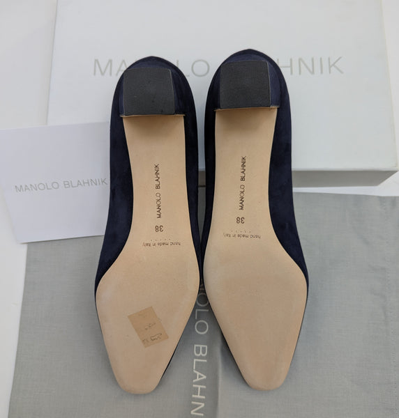 Manolo Blahnik Okkatopla 50 Navy Dark Blue Suede Block Heels New in Box