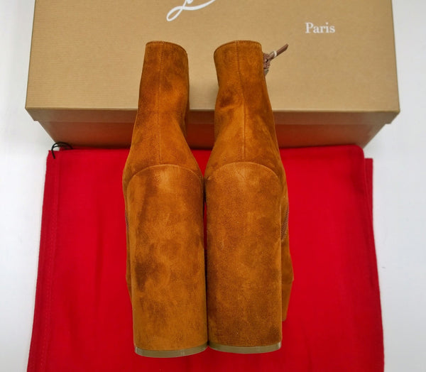 Christian Louboutin Movida Booty 130 in Foxy Brown Suede Platform Boots New in Box