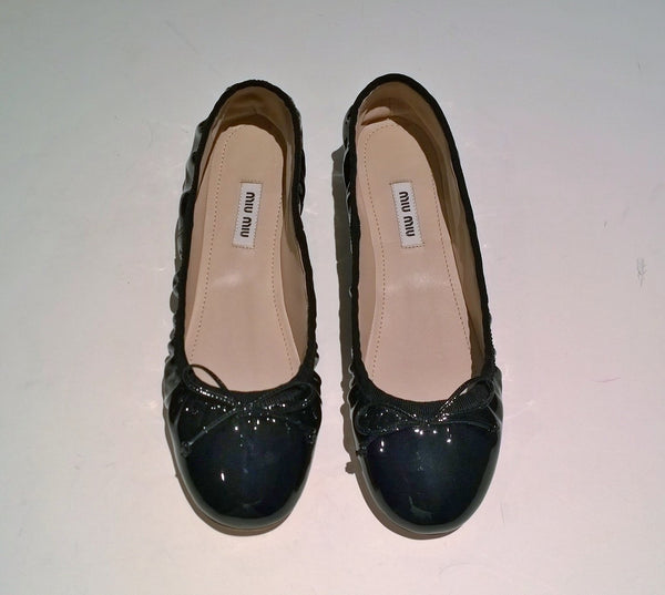 Miu Miu Draped Black Patent Leather Ballet Shoes Pleated Ballerina Flats
