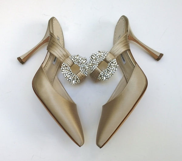 Manolo Blahnik Maidugura 105 Oyster Satin Heels New Mules Maidugura