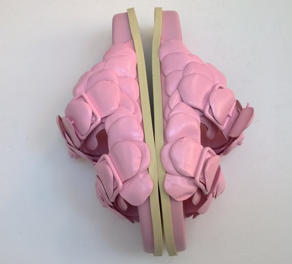 Valentino Garavani Atelier 03 Rose Edition Rosa Flower Petals Slides Sandals