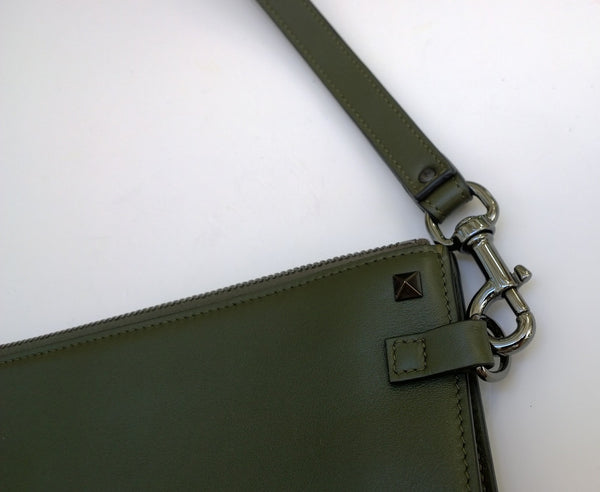 Valentino Garavani Men's Rockstud Clutch Bag in Army Green with Wrist Strap Pouch New