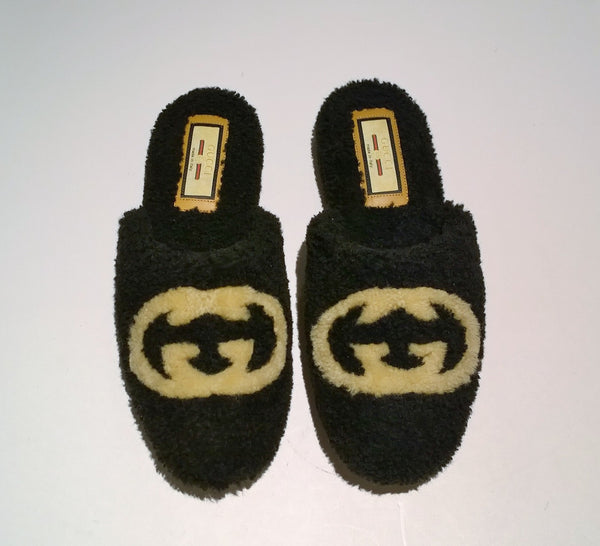 Gucci Eileen Interlocking G Shearling Slides in Black Flats GG