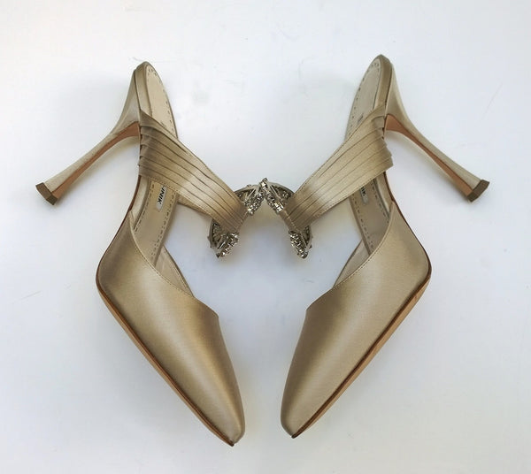 Manolo Blahnik Maidugura 105 Oyster Satin Heels New Mules Maidugura