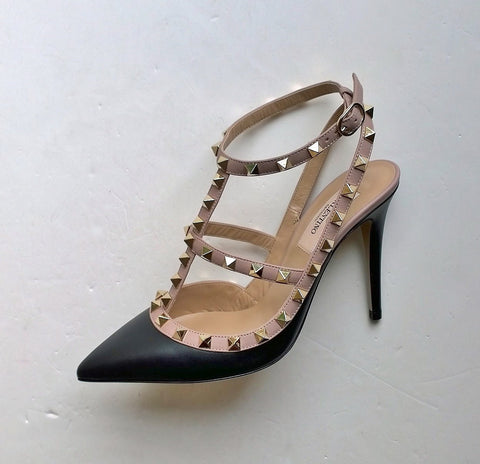 Valentino Garavani Black Leather High Heels Rockstud shoes