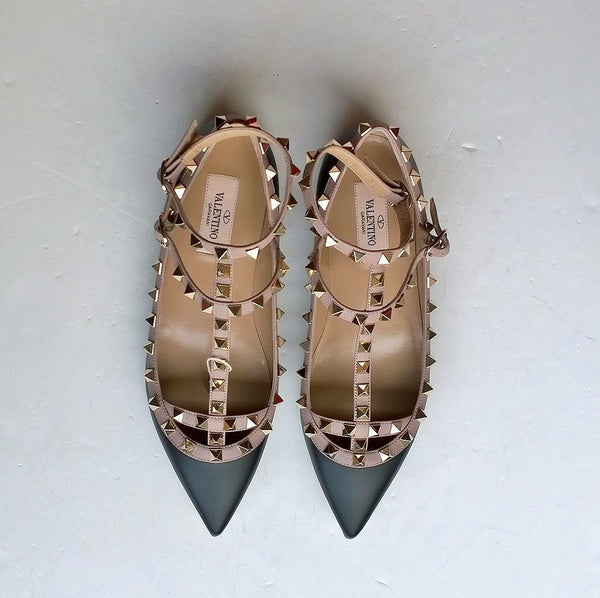Valentino Garavani Rockstud Flats in Black Leather discount shoes