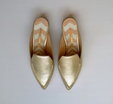 Nicholas Kirkwood Beya Slippers new in box loafers flats Platino Gold metallic leather