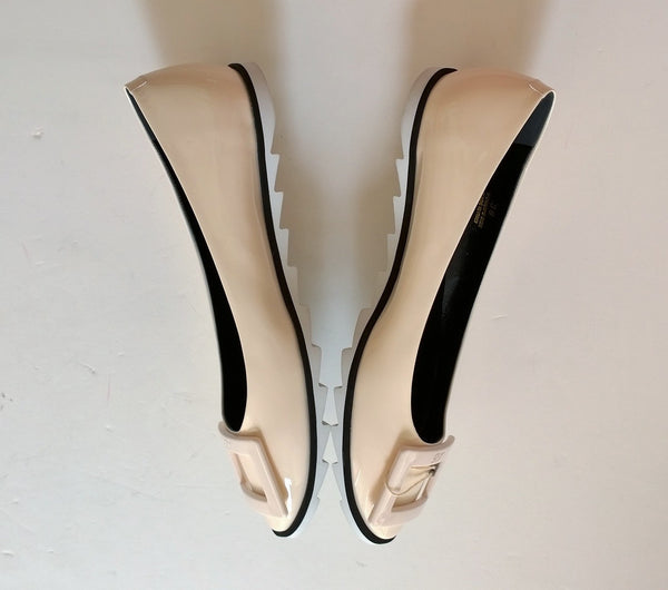 Roger Vivier Viv Gommette Cream Patent Shoes with rubber wedge flats